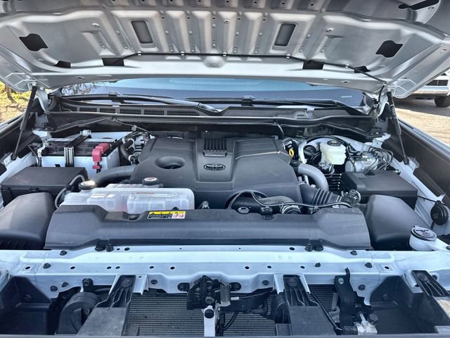 Used 2025 Toyota Tundra SR image 33