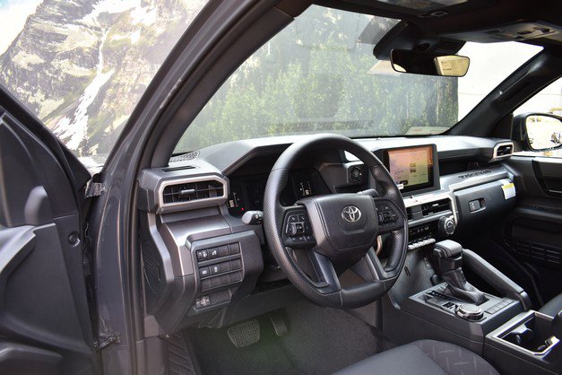 New 2025 Toyota Tacoma SR5 image 6