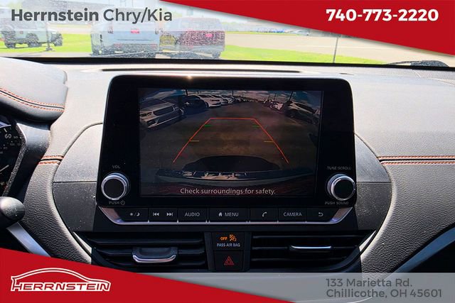 Used 2022 Nissan Altima 2.5 SR w/ Midnight Edition Package AWD/4WD image 19
