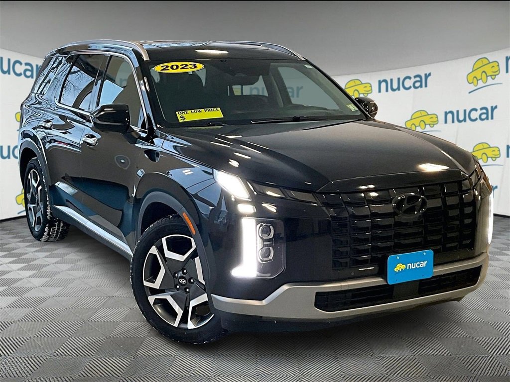 Used 2023 Hyundai Palisade Limited w/ Cargo Package