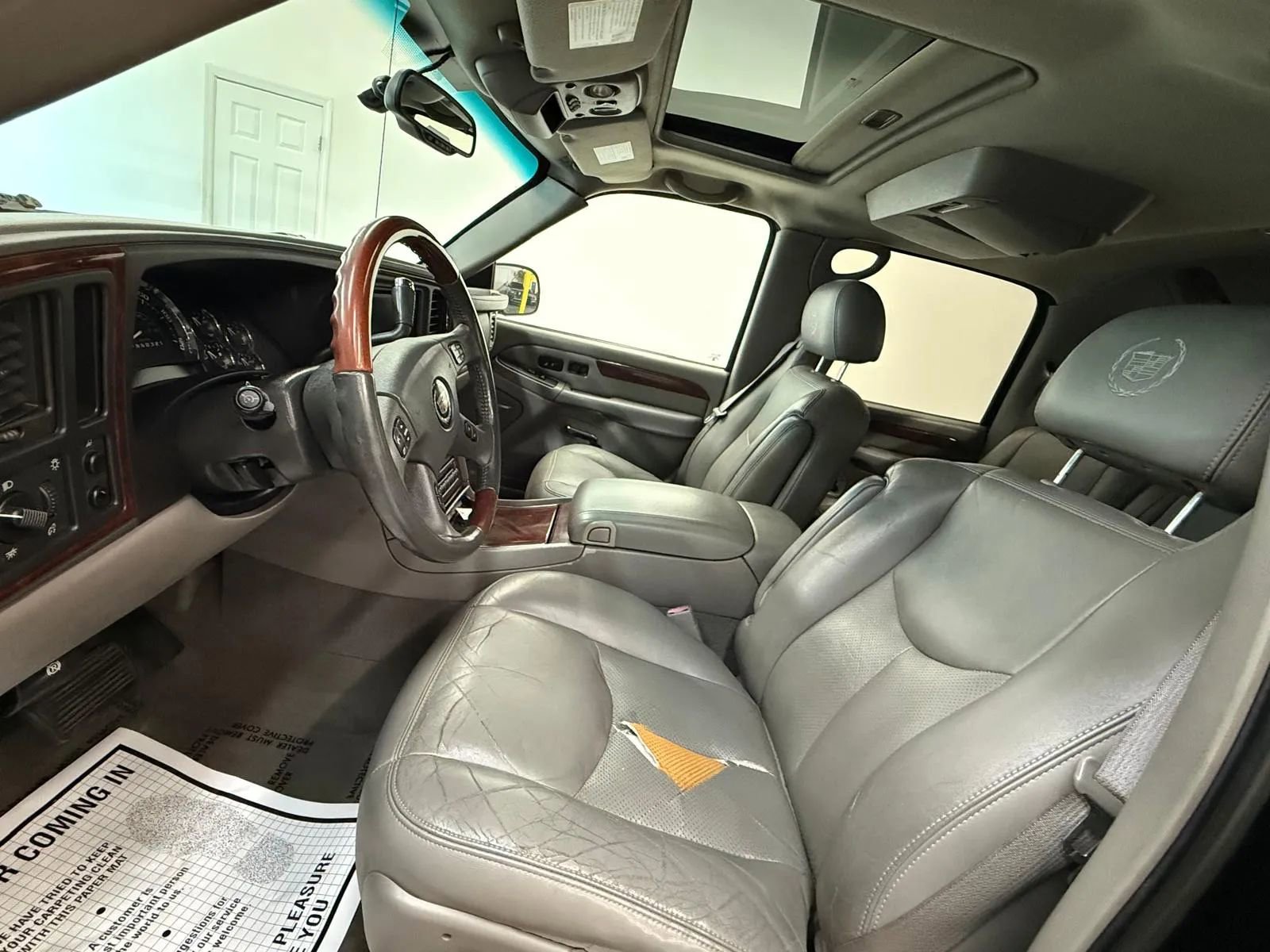 Used 2006 Cadillac Escalade EXT Sport Utility Pickup 4D 5 1/4 image 13