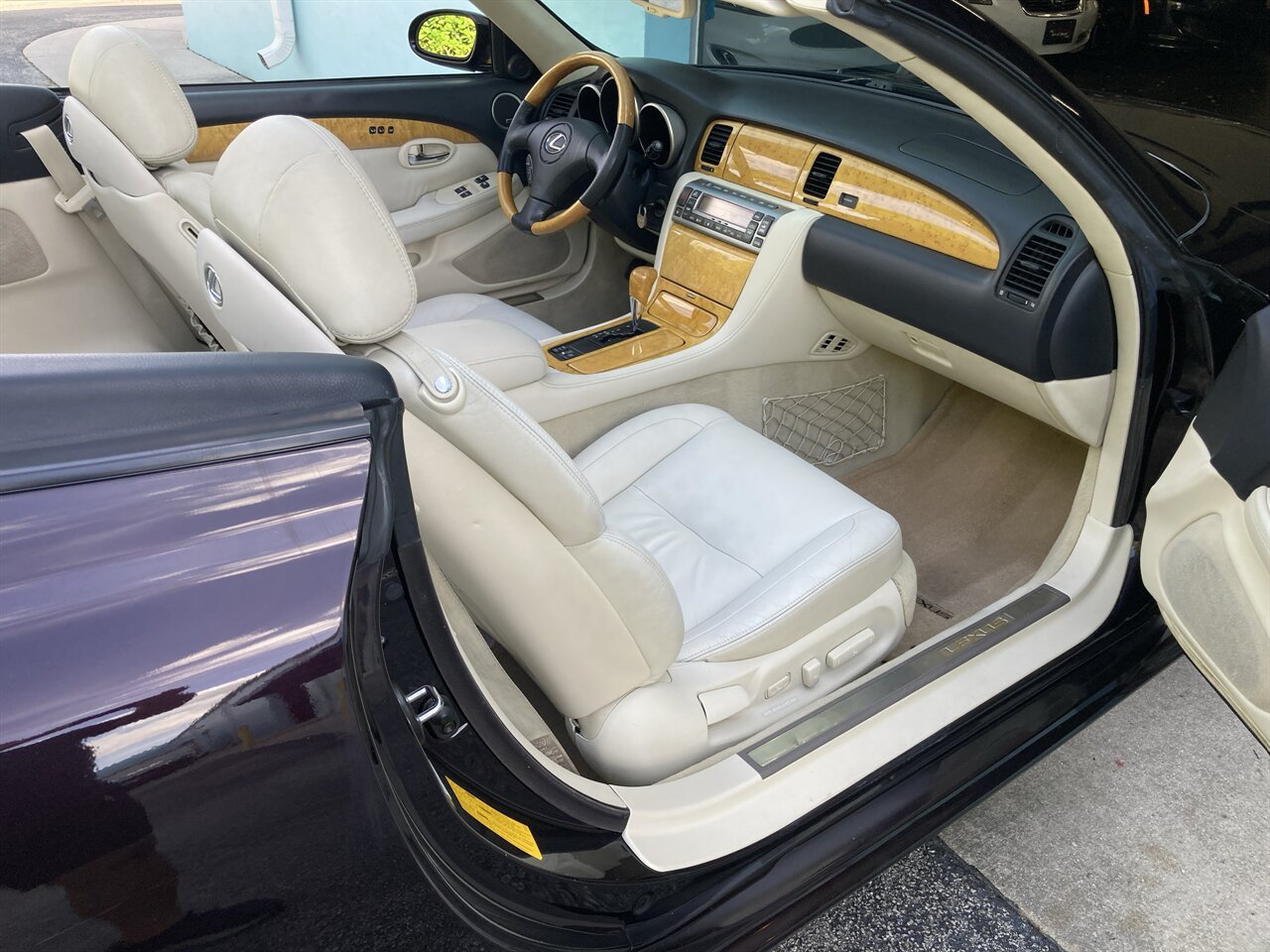 Used 2003 Lexus SC 430 Convertible RWD image 19