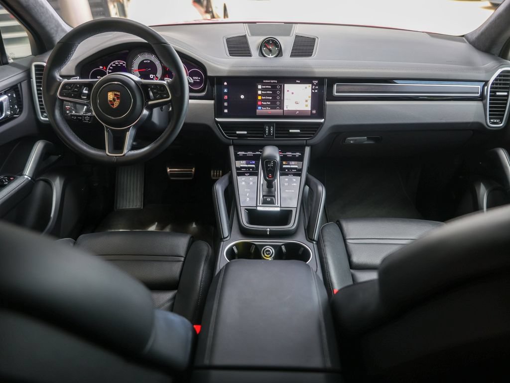 Certified 2023 Porsche Cayenne GTS AWD/4WD image 34