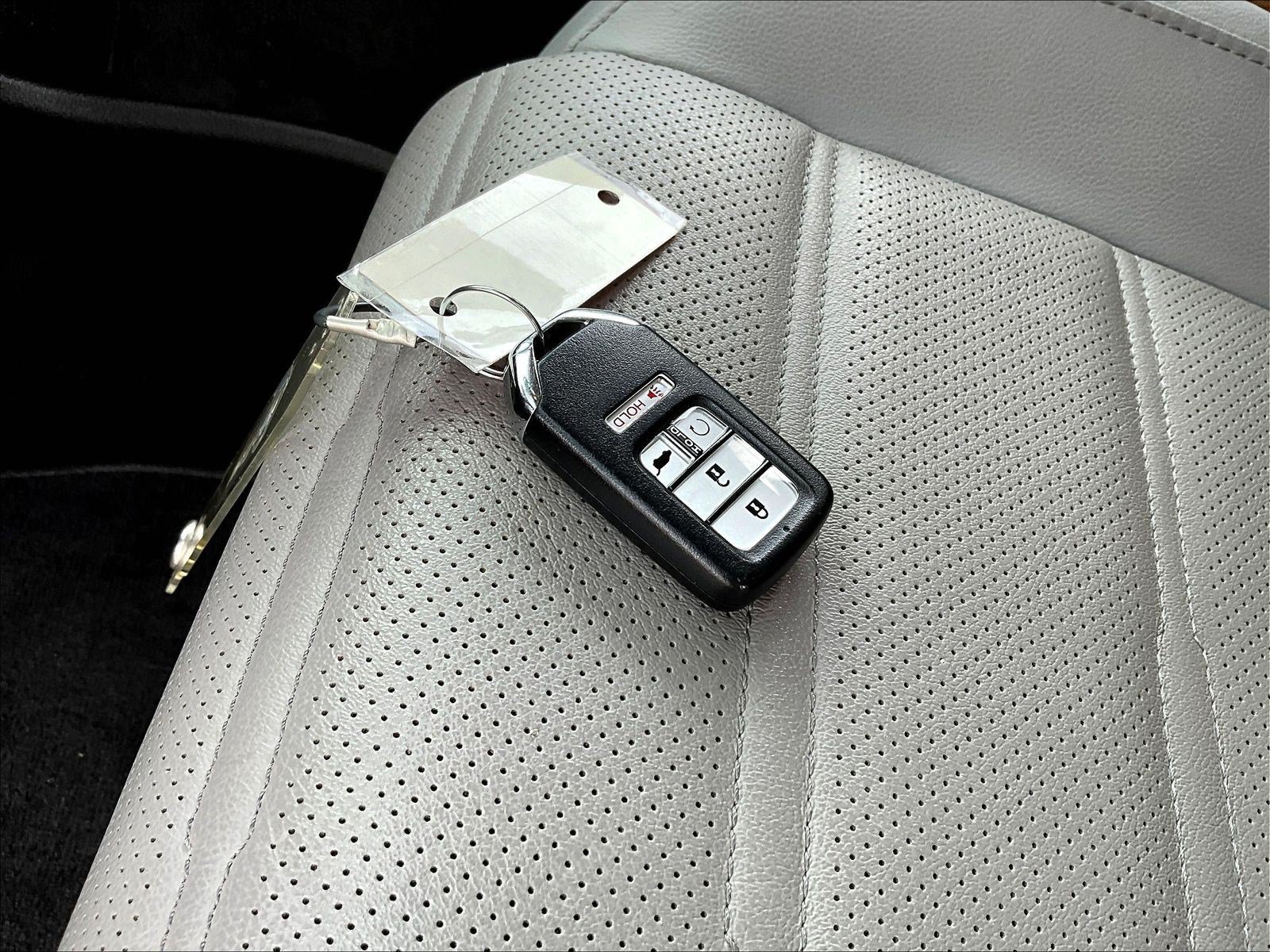 Used 2022 Honda CR-V Touring image 35