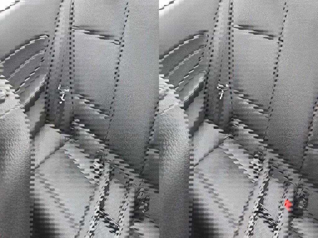 Used 2012 BMW 135i Coupe RWD image 17