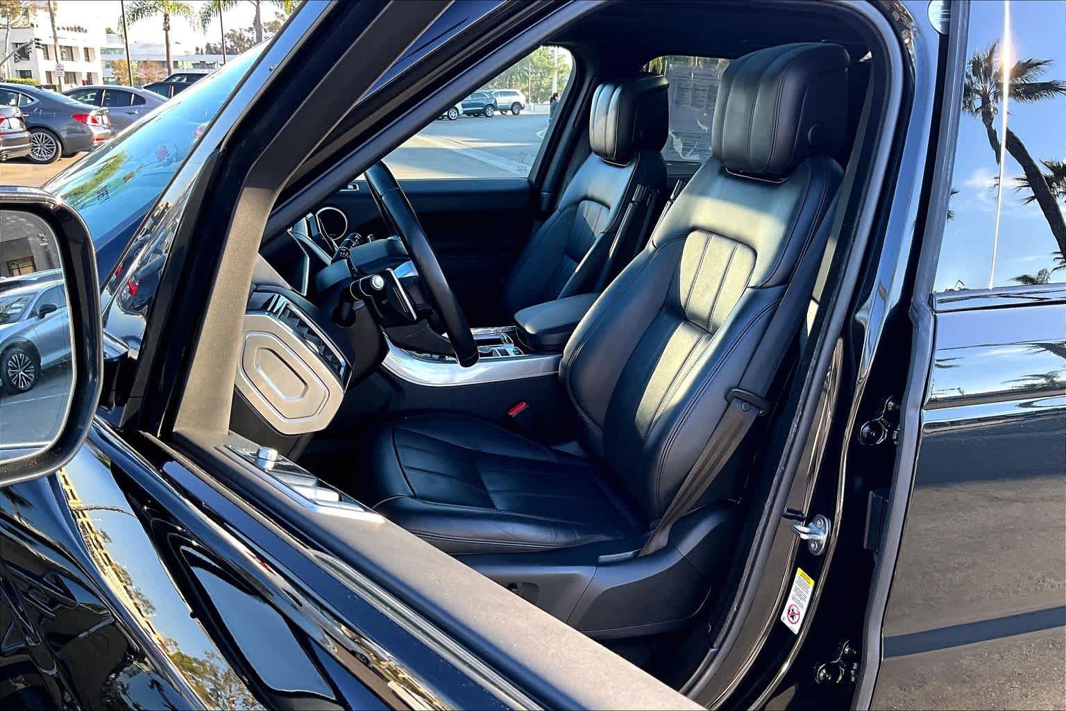Used 2022 Land Rover Range Rover Sport HSE Silver Edition image 7