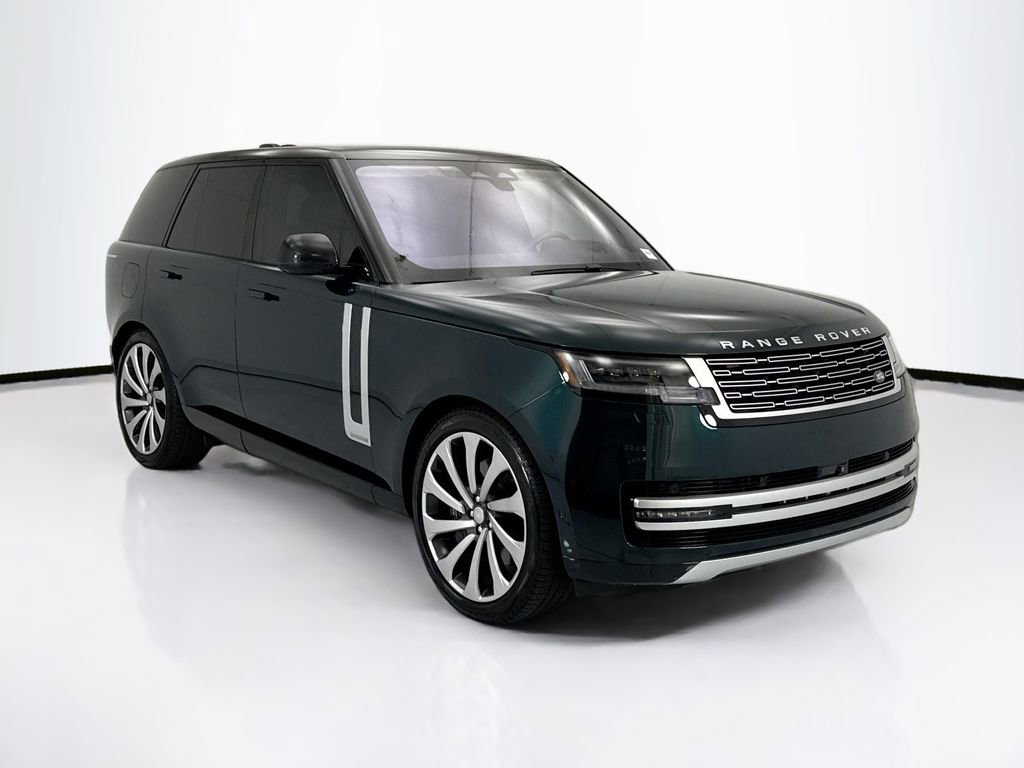 Used 2023 Land Rover Range Rover Autobiography image 3