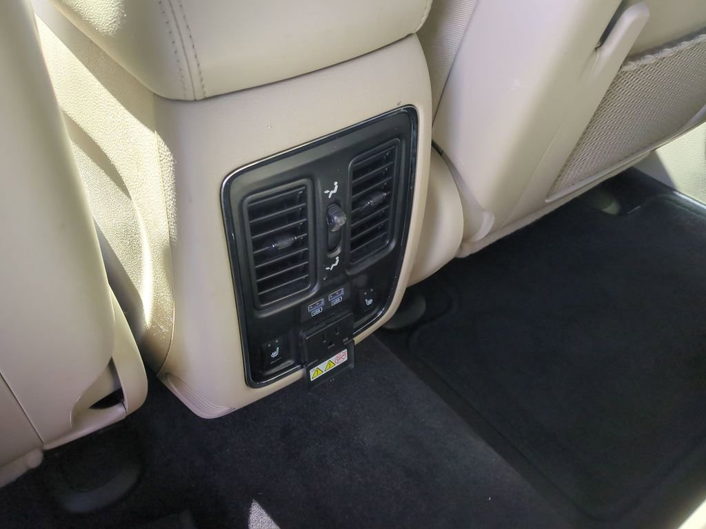 Used 2018 Jeep Grand Cherokee Limited w/ Trailer Tow Group IV image 27