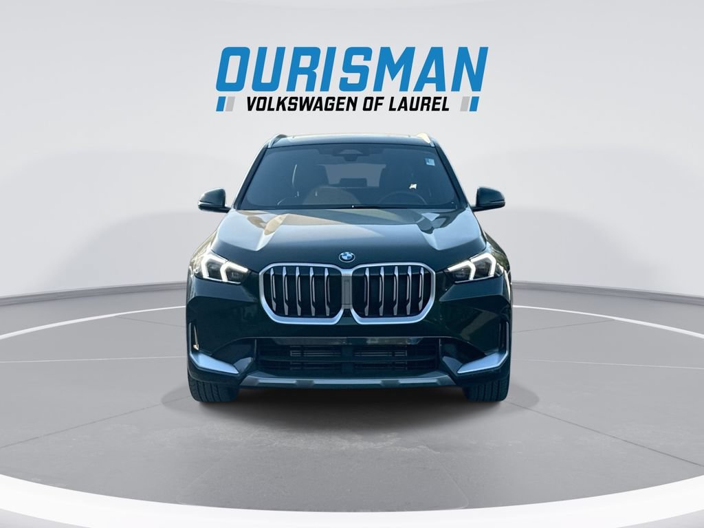 Used 2025 BMW X1 xDrive28i AWD/4WD image 3