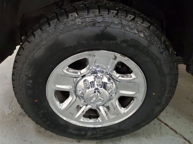 Used 2016 RAM 2500 SLT image 28