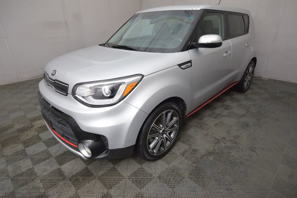 Used 2019 Kia Soul ! w/ Technology Package image 1