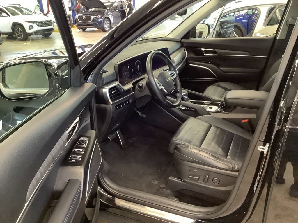 Certified 2023 Kia Telluride SX Prestige AWD/4WD image 19