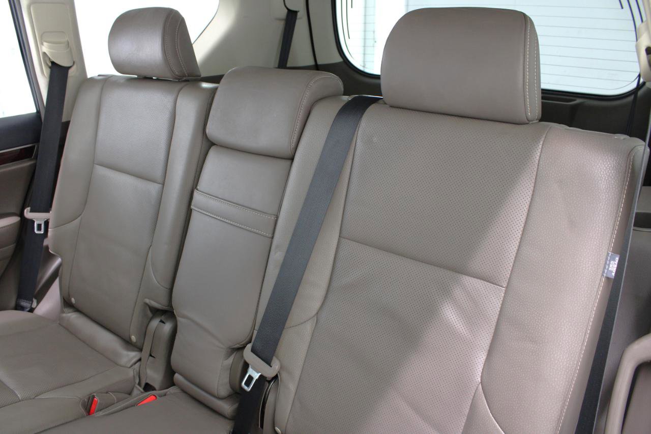 Used 2017 Lexus GX 460 Premium image 38