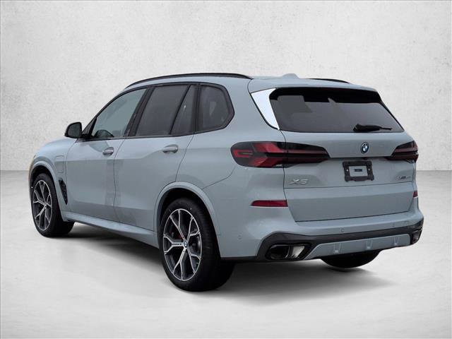New 2026 BMW X5 xDrive50e image 9