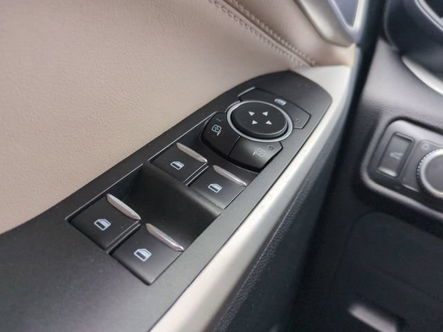 Used 2022 Ford Explorer XLT RWD image 26