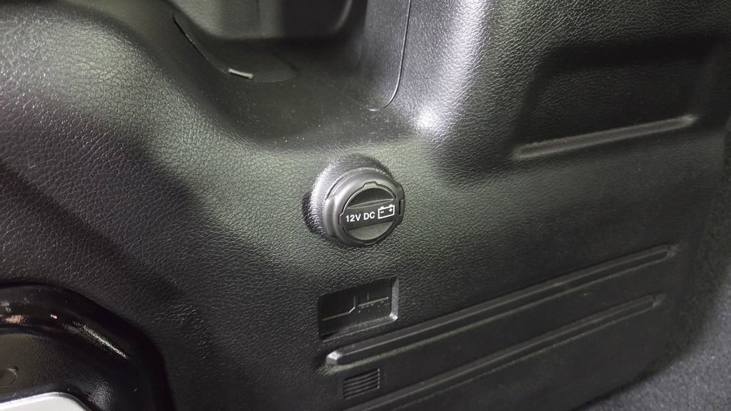 Used 2021 Jeep Wrangler Unlimited Sport AWD/4WD image 13