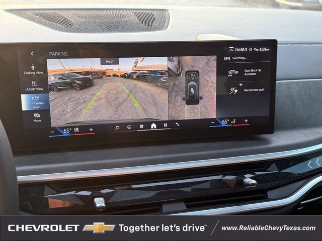 Used 2024 BMW X5 xDrive50e w/ Parking Assistance Package AWD/4WD image 23