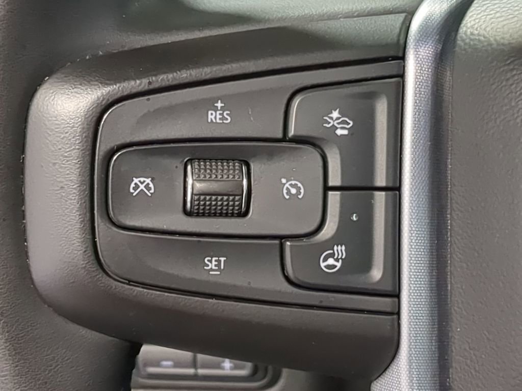 Used 2023 GMC Yukon XL SLT w/ SLT Premium Package image 24