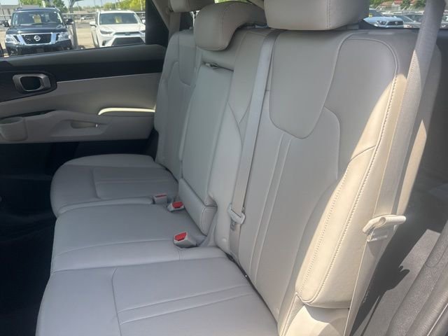Used 2022 Kia Sorento S w/ Panoramic Sunroof Package image 21