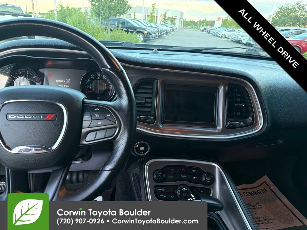 Used 2022 Dodge Challenger SXT w/ Driver Convenience Group AWD/4WD image 22