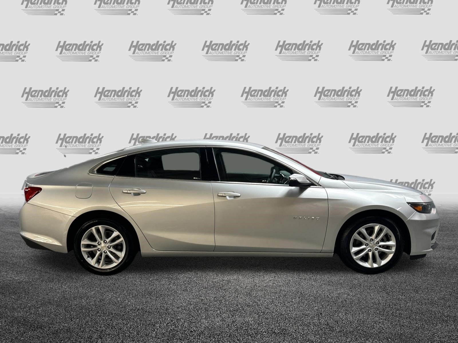 Used 2017 Chevrolet Malibu LT w/ Leather Package FWD image 12