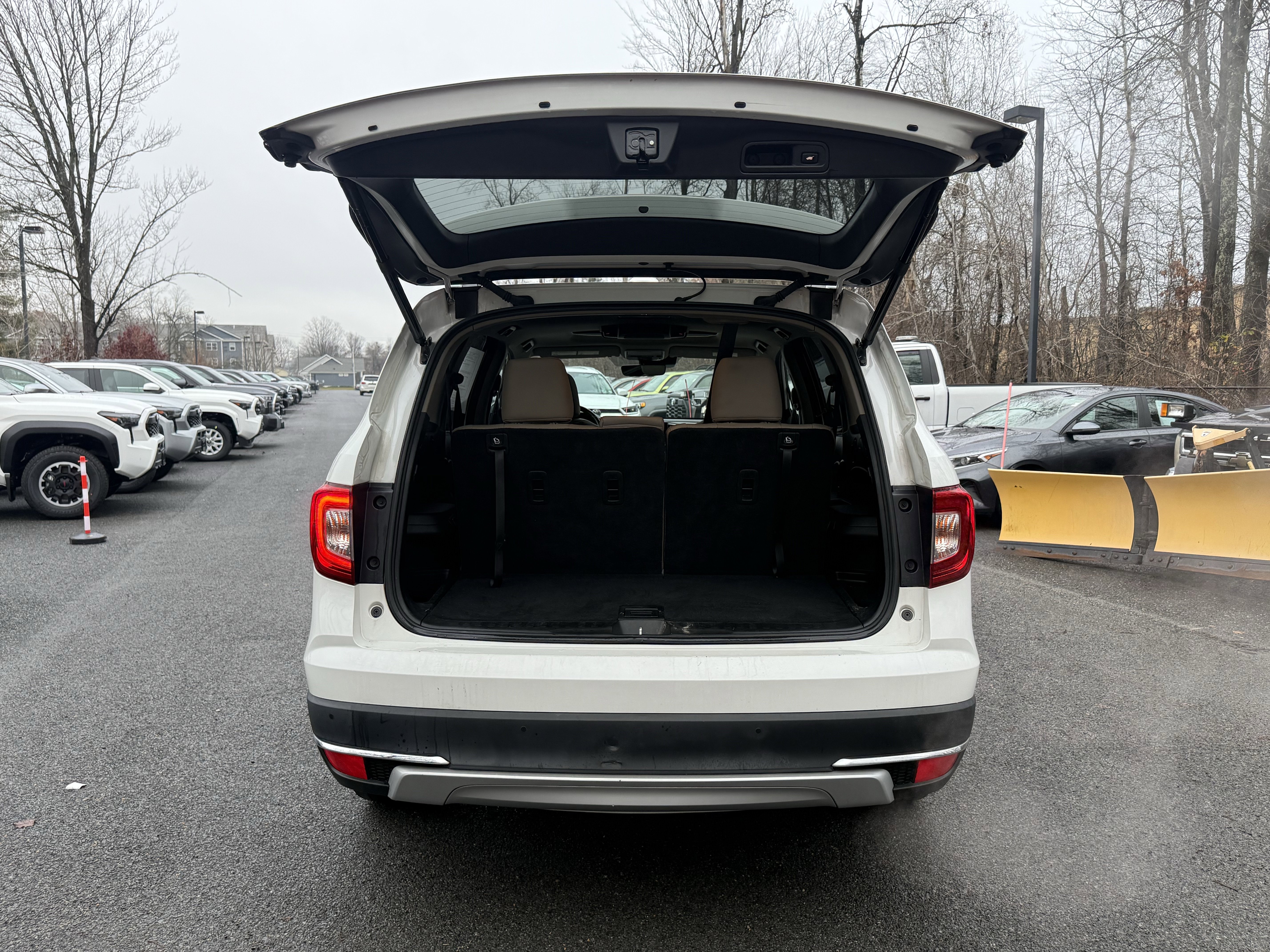 Used 2020 Honda Pilot Touring image 34