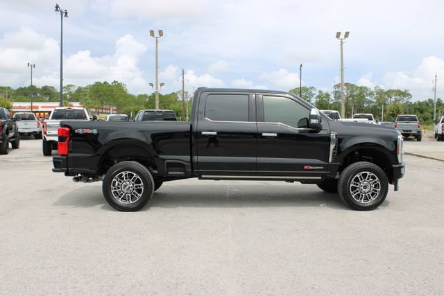 Used 2025 Ford F250 Platinum w/ Platinum Plus Package AWD/4WD image 14