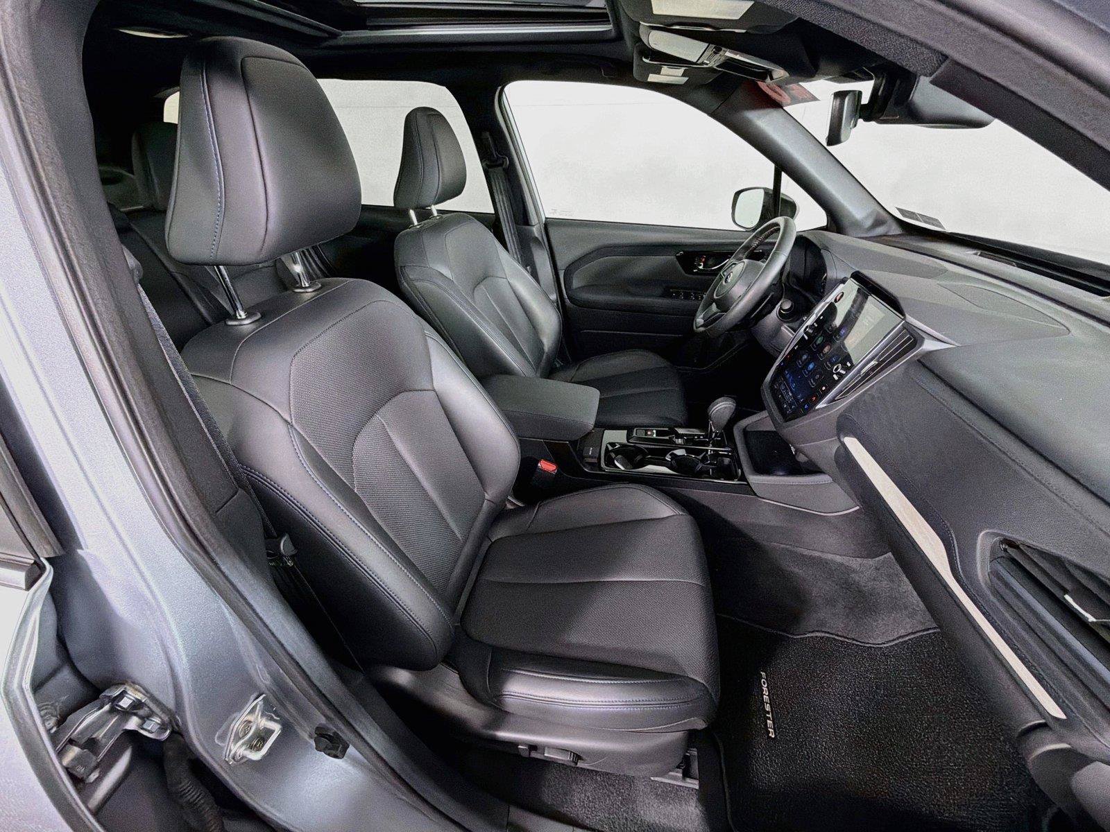 Used 2026 Subaru Forester Limited AWD/4WD image 30