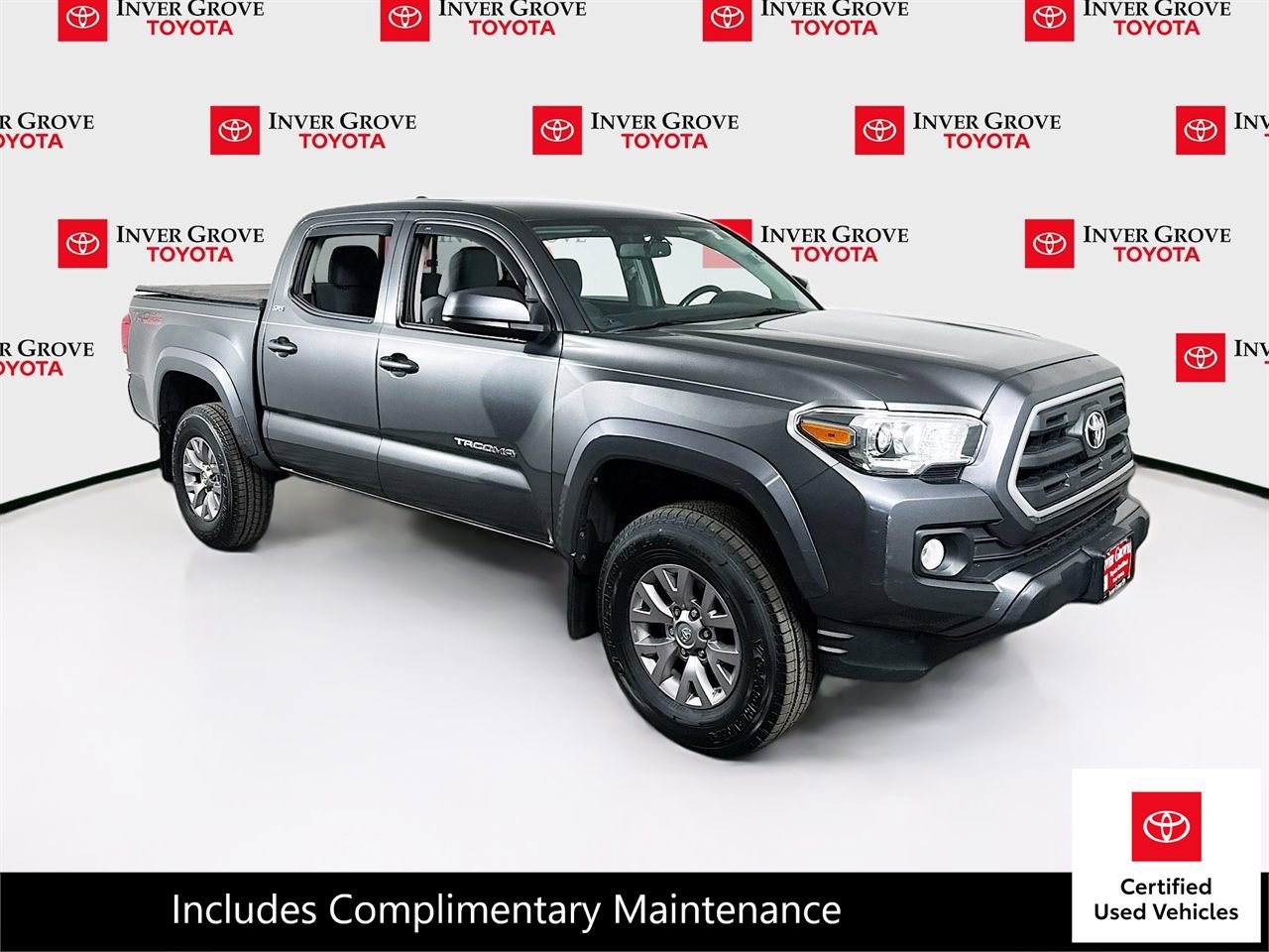 Certified 2016 Toyota Tacoma SR5 w/ SR5 Appearance Package (SN) image 3