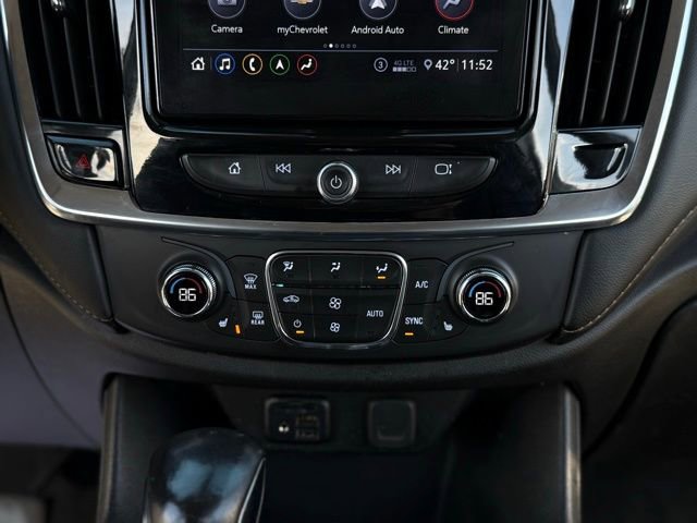 Used 2021 Chevrolet Traverse RS image 29