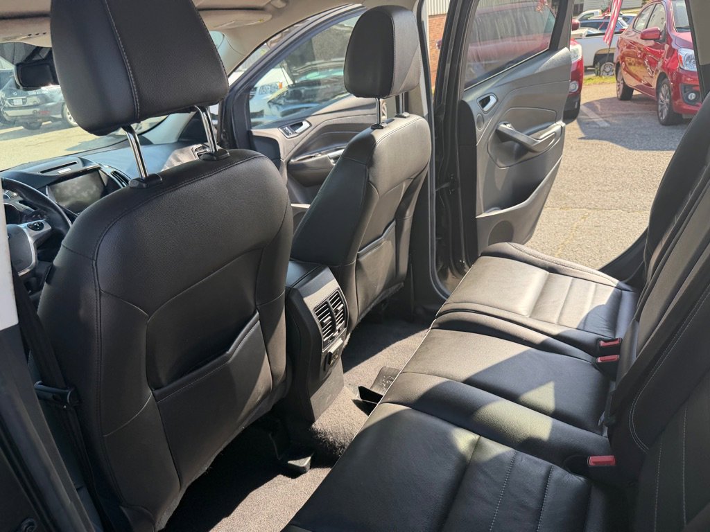 Used 2016 Ford Escape Titanium w/ Equipment Group 301A FWD image 26