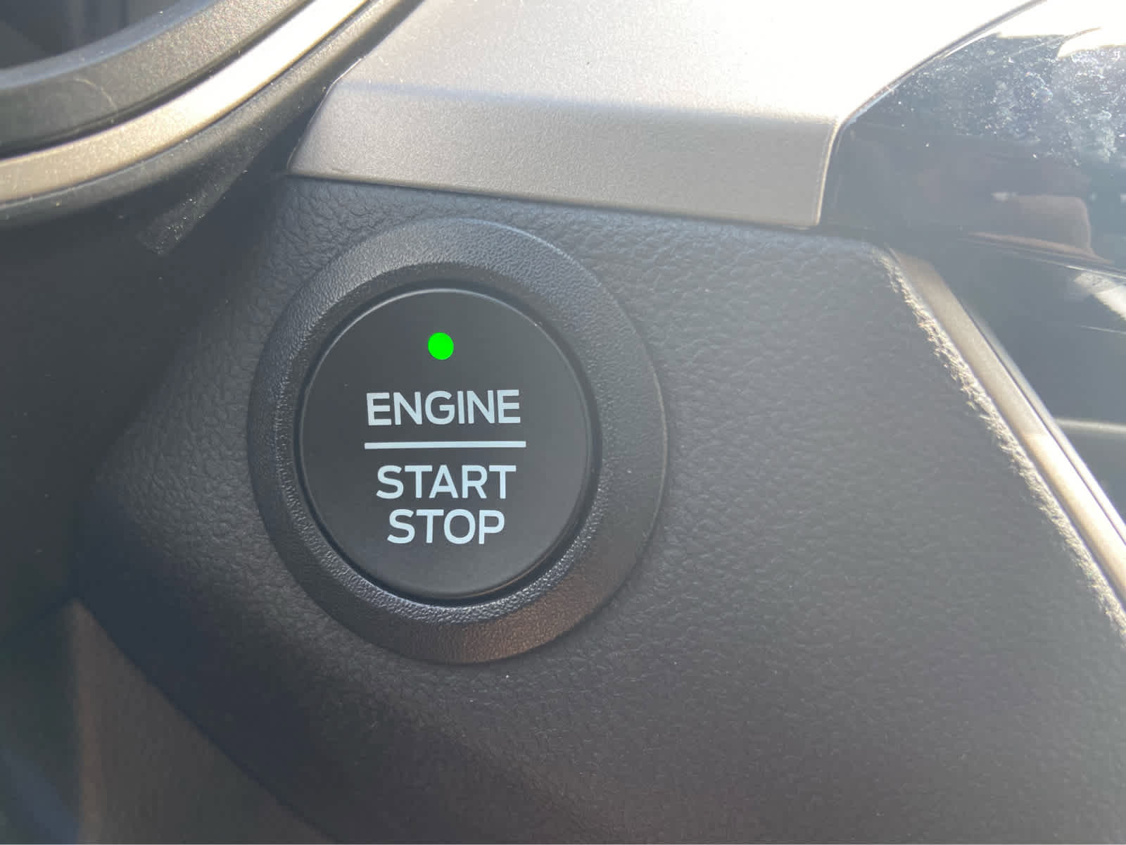 Used 2022 Ford Escape SE w/ Convenience Package image 40