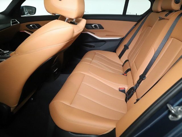 Used 2026 BMW 330i xDrive Sedan w/ Convenience Package AWD/4WD image 15