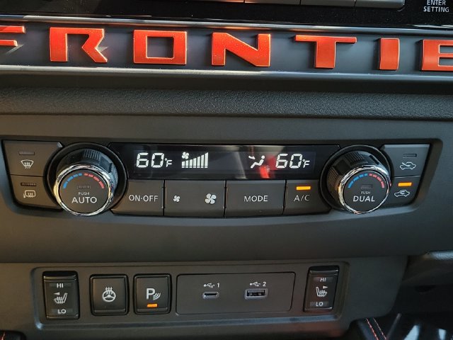 Used 2025 Nissan Frontier PRO-4X w/ Pro Premium Package AWD/4WD image 30