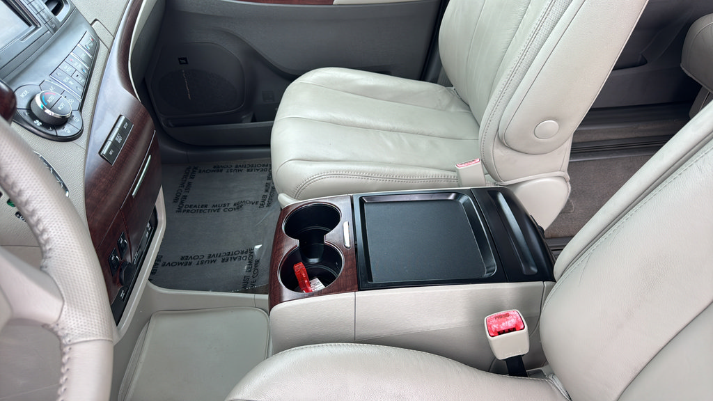 Used 2011 Toyota Sienna XLE w/ Premium Pkg FWD image 26