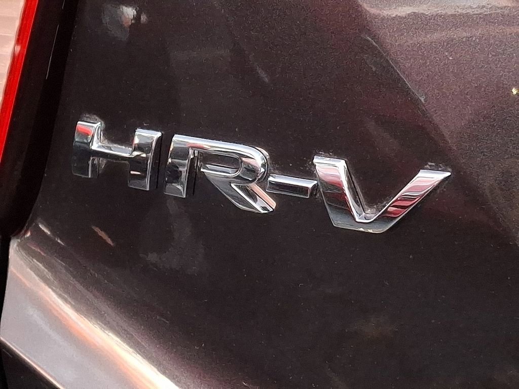 Used 2017 Honda HR-V EX image 30