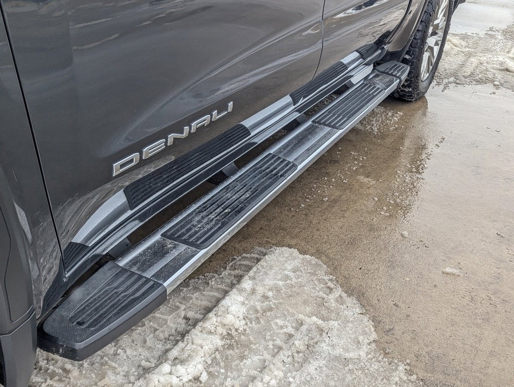 Used 2021 GMC Sierra 1500 Denali w/ Driver Alert Package II image 12