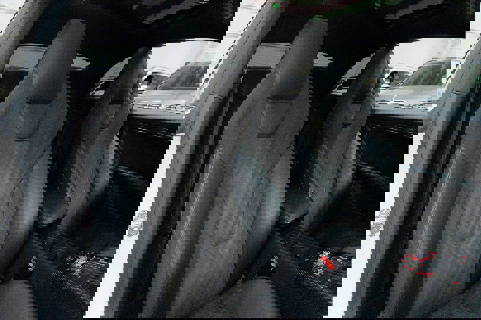 Used 2013 Audi RS 5 Coupe w/ Audi MMI Navigation Plus Pkg image 33