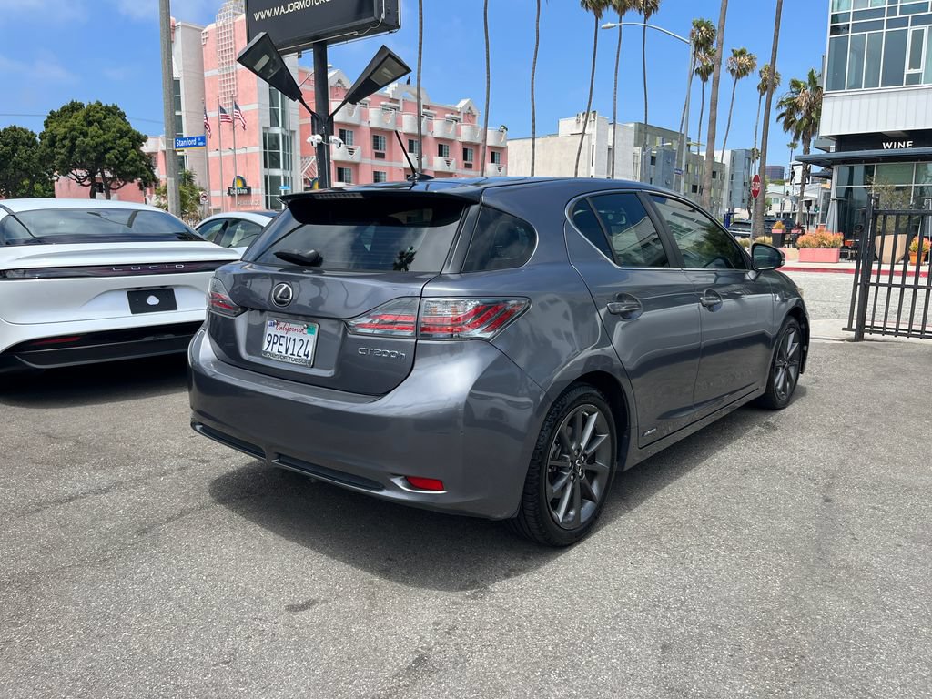 Used 2013 Lexus CT 200h w/ F Sport Pkg w/Nuluxe Trim FWD image 7