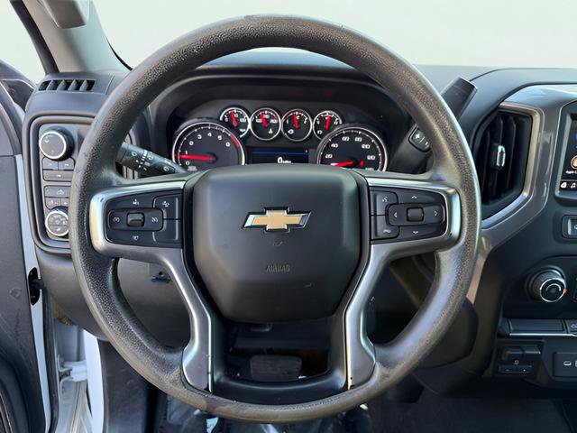 Used 2022 Chevrolet Silverado 2500 Custom w/ Custom Value Package AWD/4WD image 15