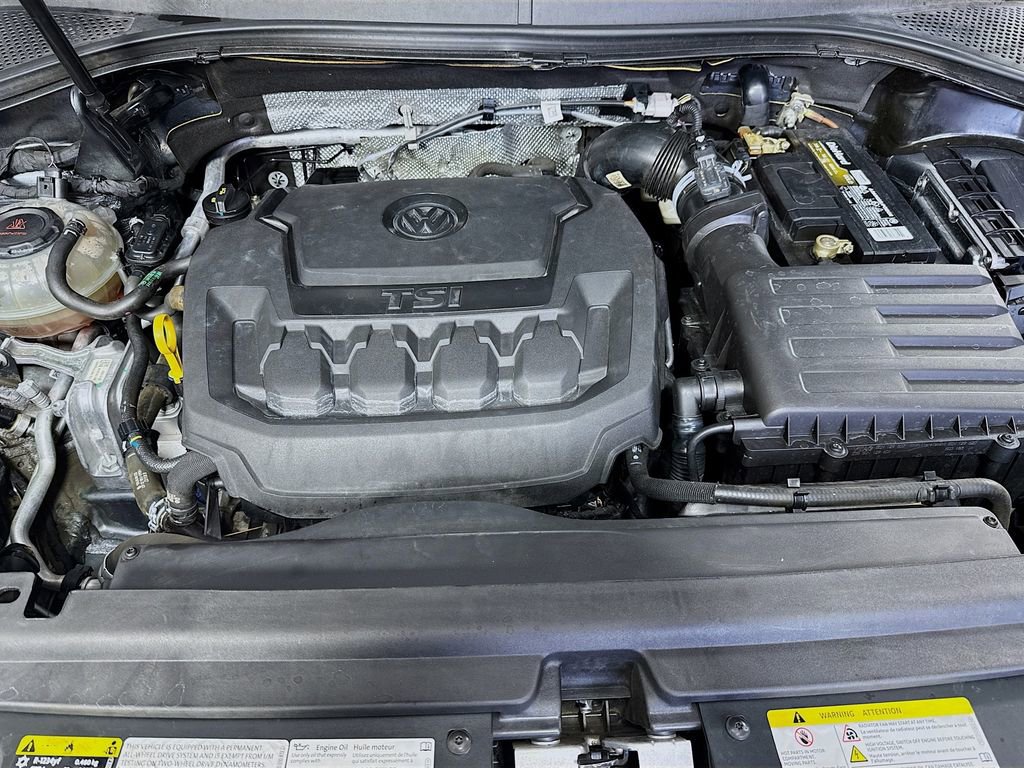 Used 2021 Volkswagen Tiguan SE image 37