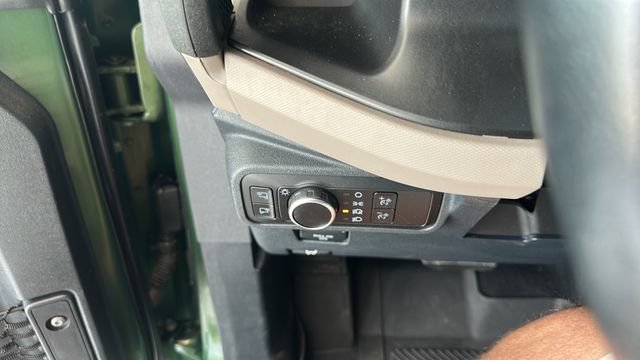 Used 2023 Ford Bronco Wildtrak AWD/4WD image 16