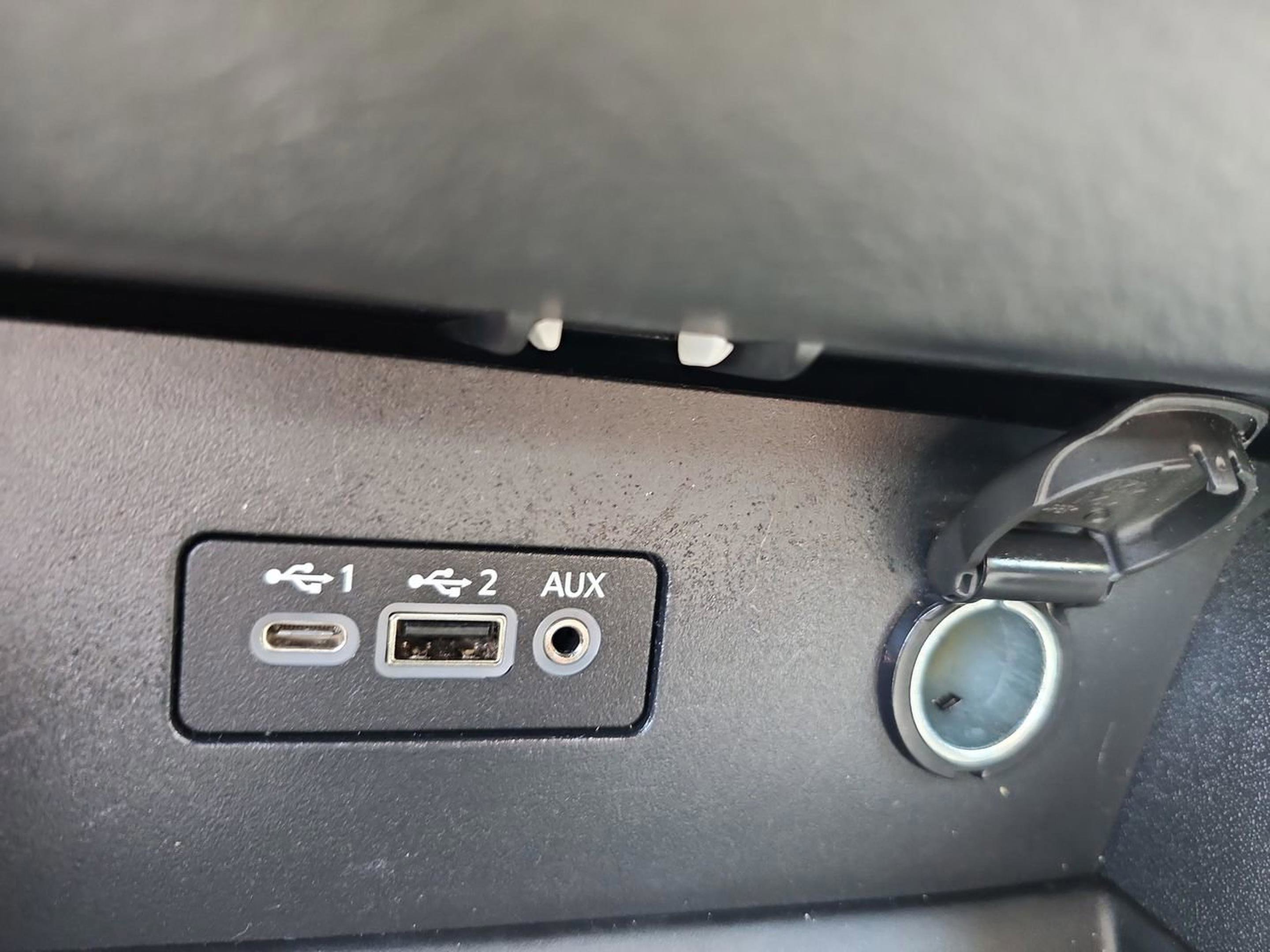 Used 2022 Nissan Altima 2.5 SR w/ Midnight Edition Package image 29