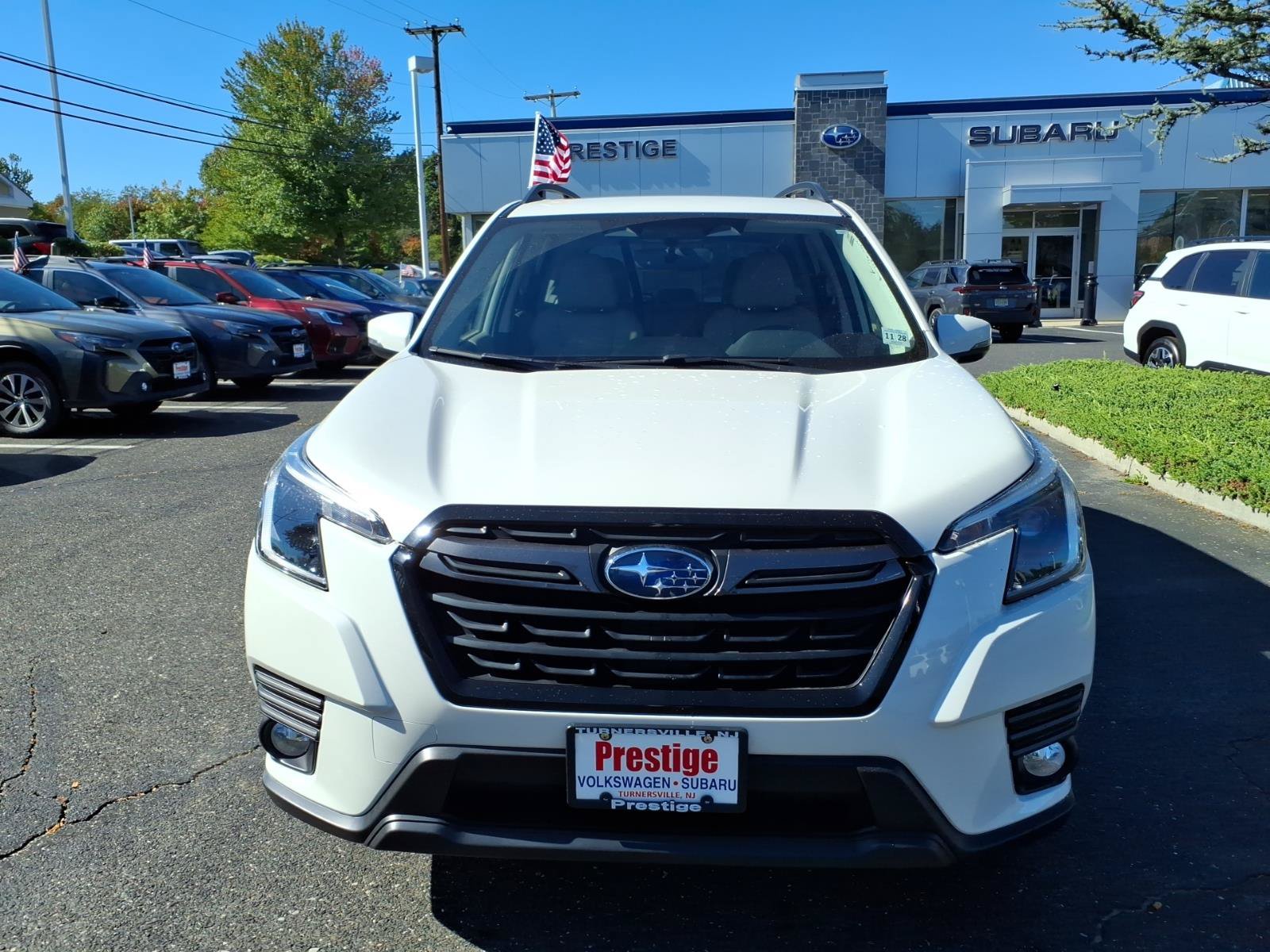 Certified 2023 Subaru Forester Limited AWD/4WD image 6
