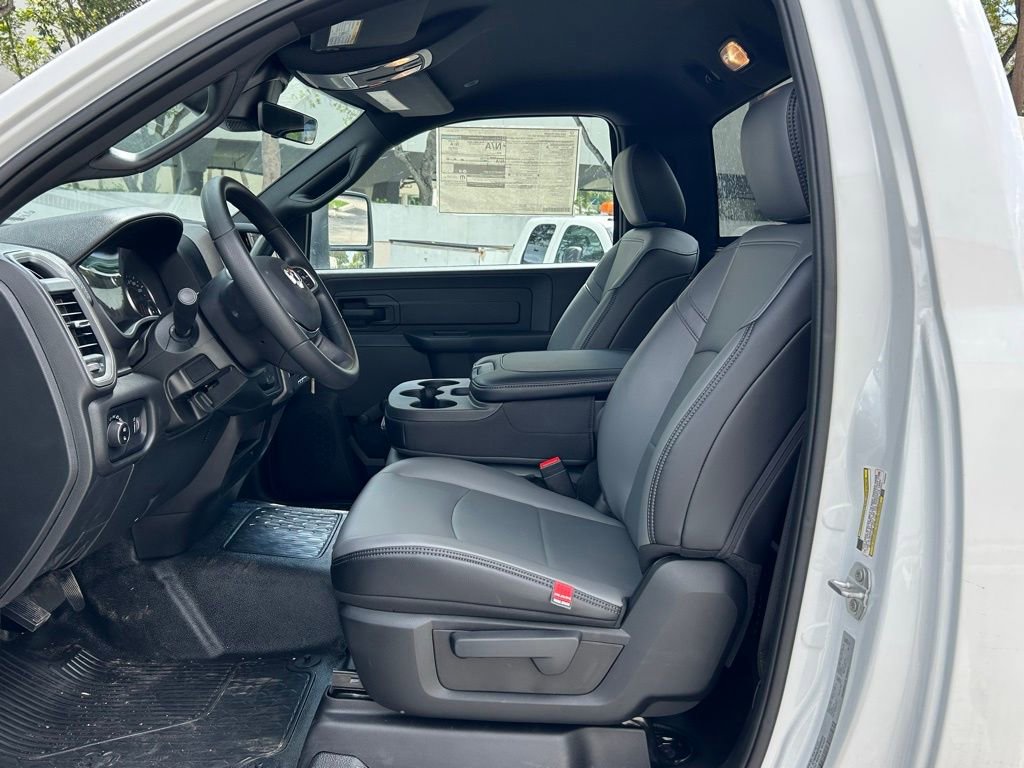 New 2025 RAM 5500 Tradesman w/ Max Tow Package image 11