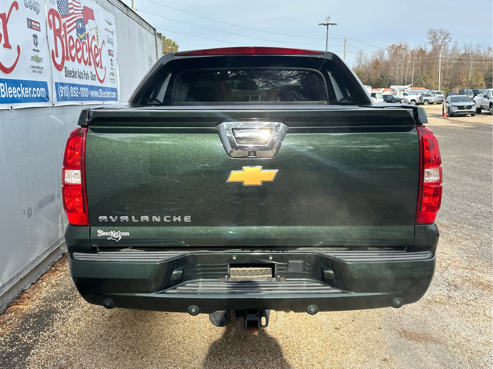 Used 2013 Chevrolet Avalanche LT image 4