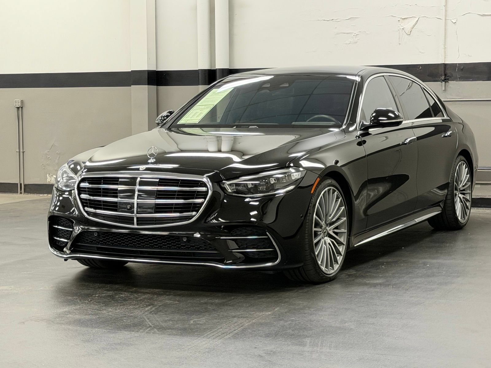 Certified 2022 Mercedes-Benz S 500 4MATIC image 5