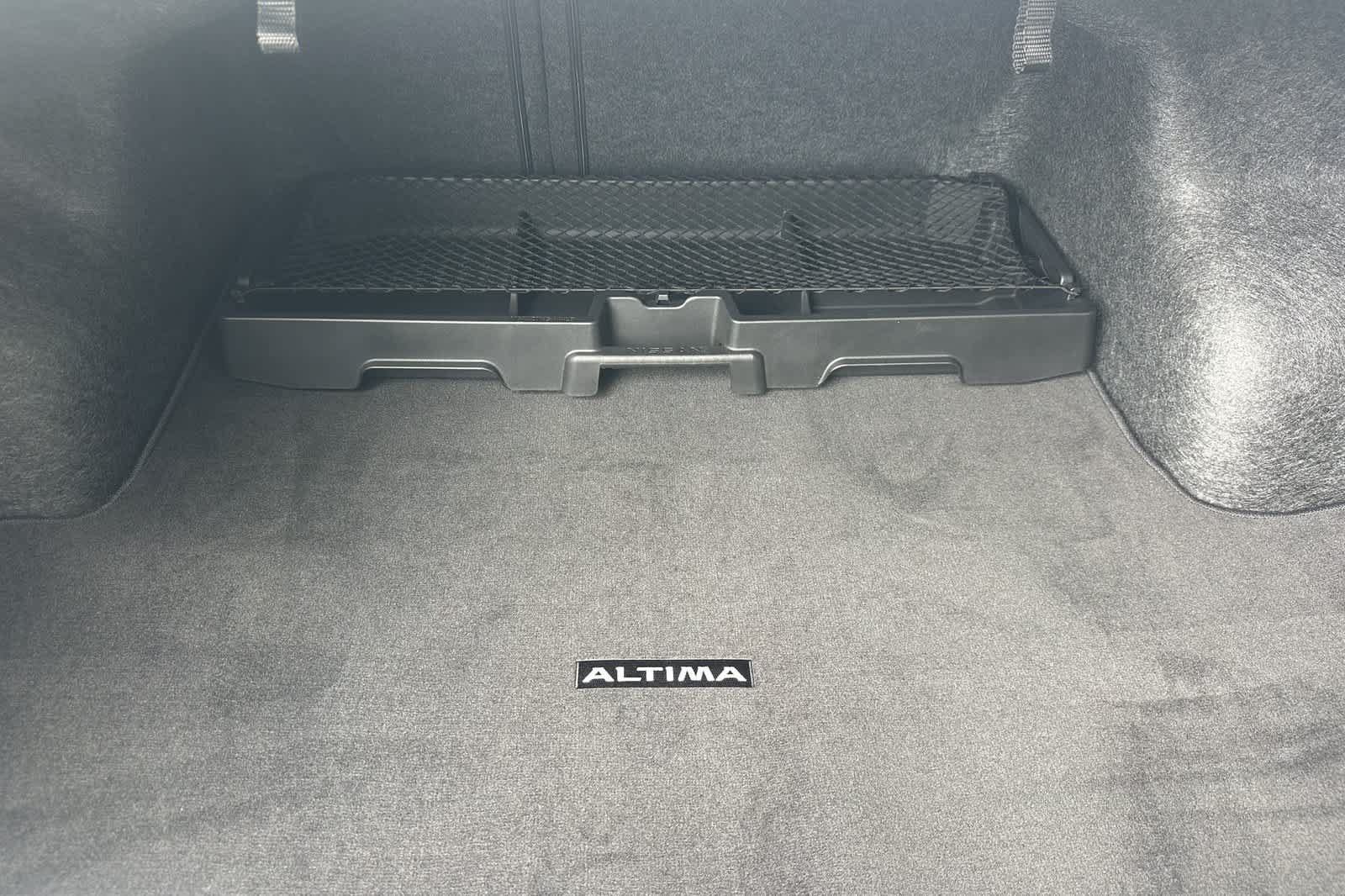 New 2026 Nissan Altima 2.5 SV FWD image 16