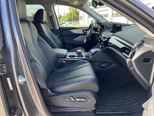 Used 2023 Acura MDX SH-AWD image 9