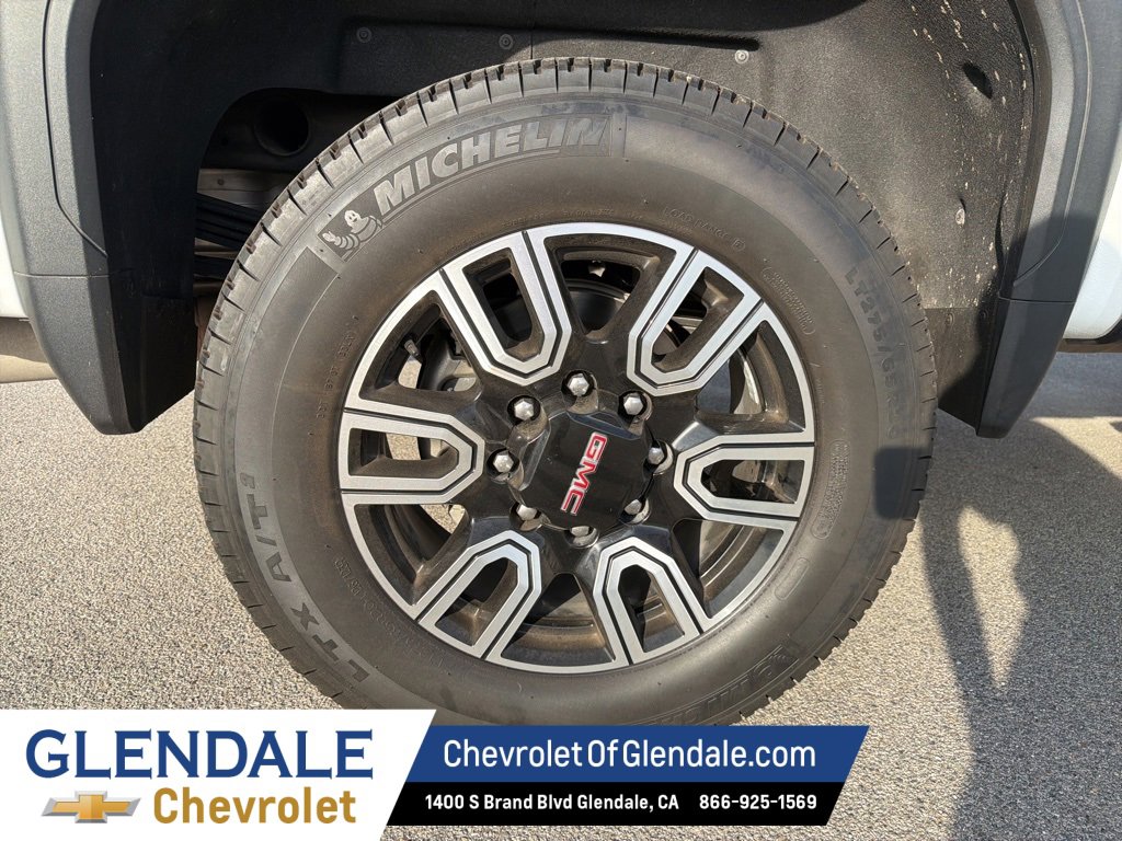 Used 2021 GMC Sierra 2500 AT4 w/ AT4 Premium Plus Package image 30